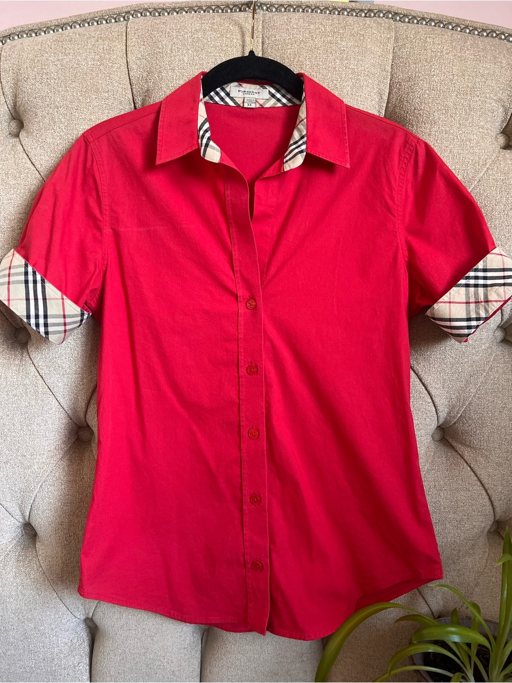 🇬🇧 Burberry red button down cotton shirt sleeve shirt XS novacheck